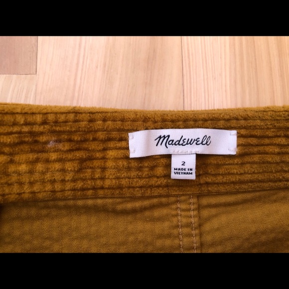 Madewell size 2 brown corduroy button down skirt - Picture 3 of 4